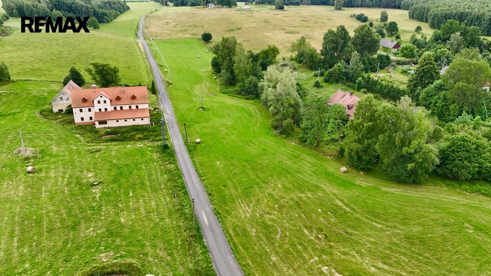 Prodej pozemku 1809 m² - foto 9