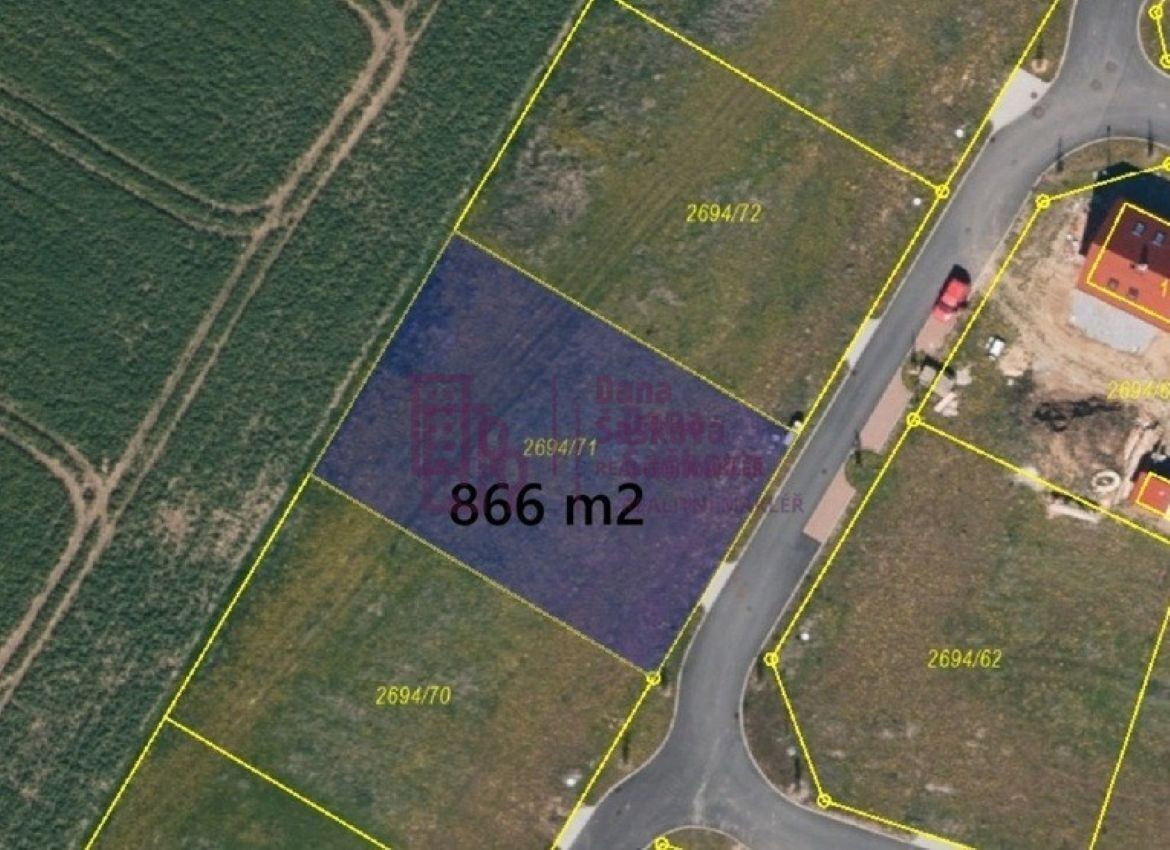 Prodej pozemku 866 m² - foto 2