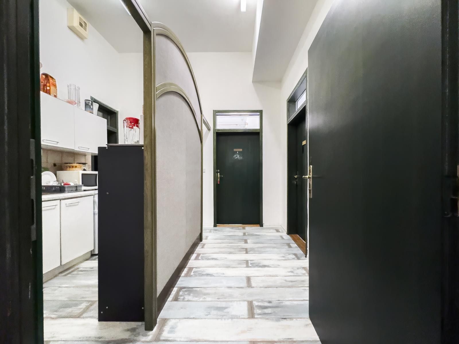Prodej komerčního prostoru 800 m² - foto 12