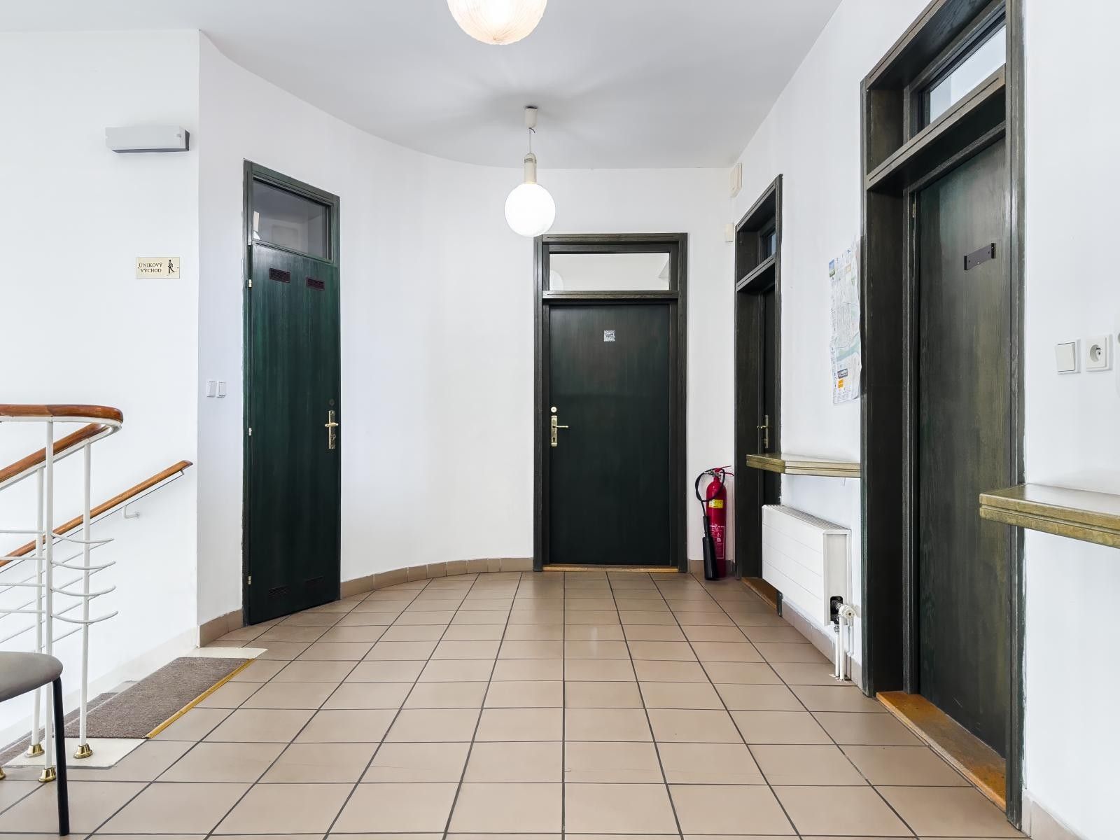 Prodej komerčního prostoru 800 m² - foto 22