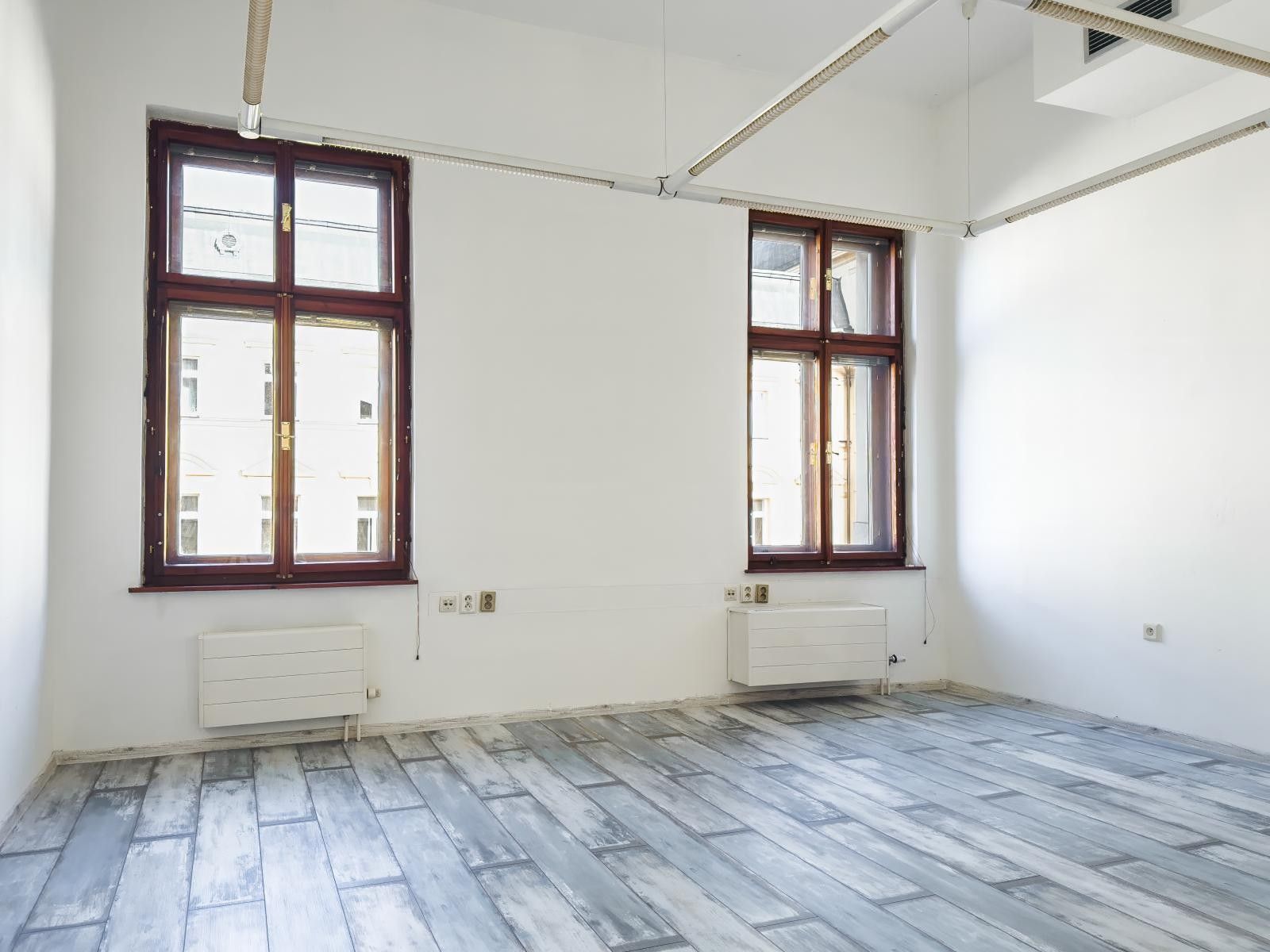 Prodej komerčního prostoru 800 m² - foto 24