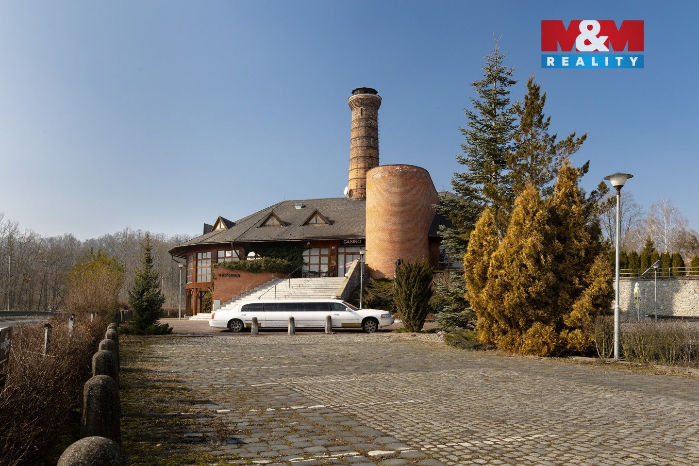Prodej komerčního prostoru 2100 m² - foto 22