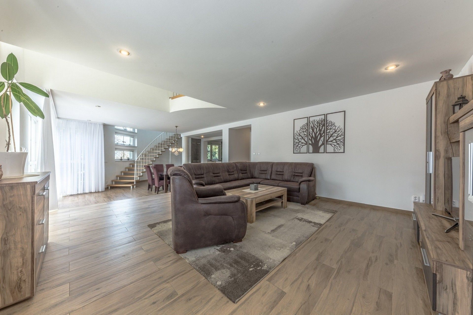 Prodej domu 260 m² - foto 4