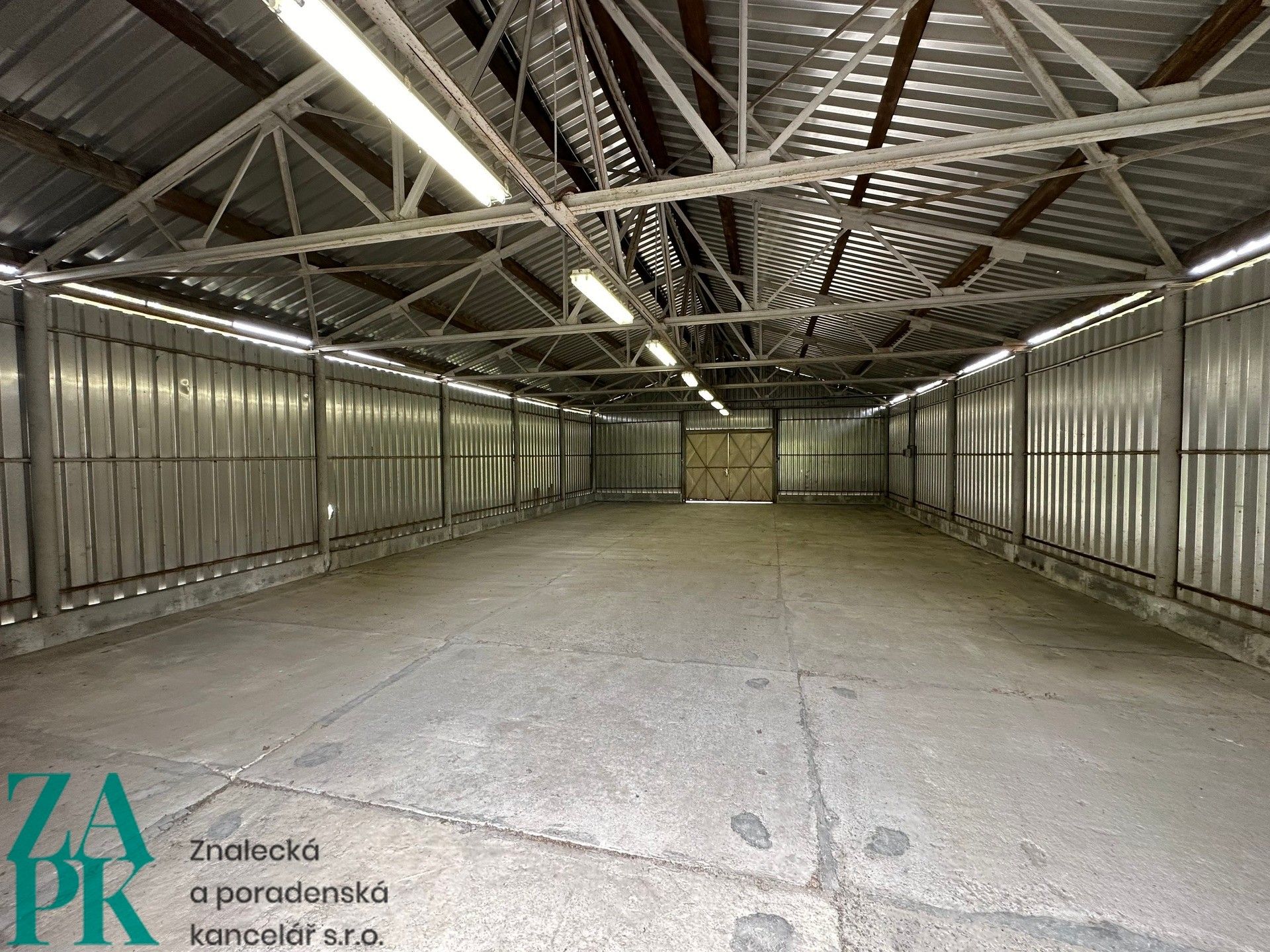 Pronájem komerčního prostoru 187 m² - foto 3