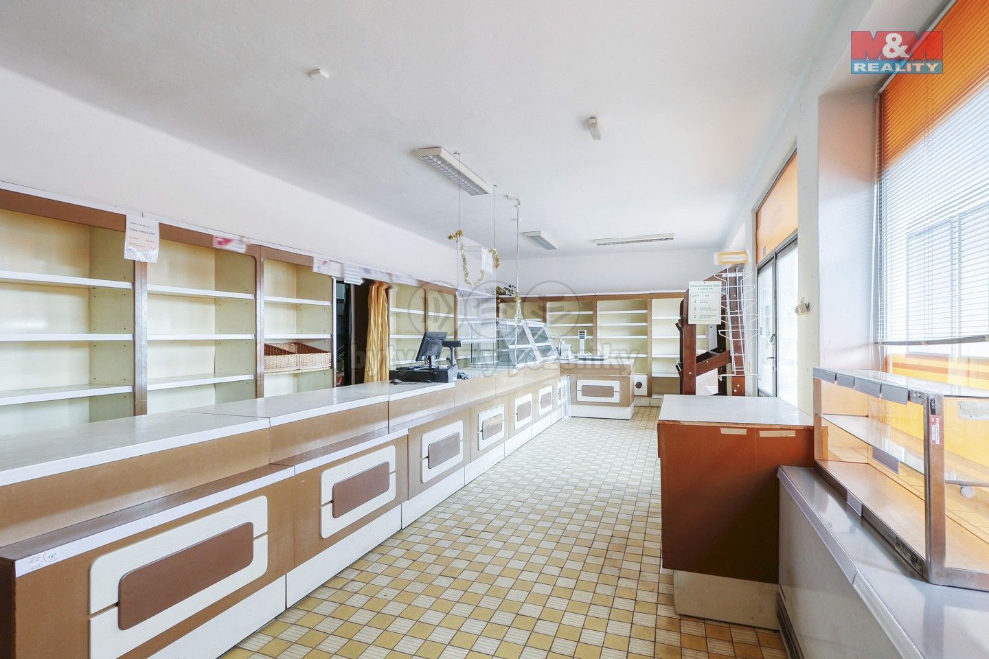 Prodej komerčního prostoru 115 m² - foto 4