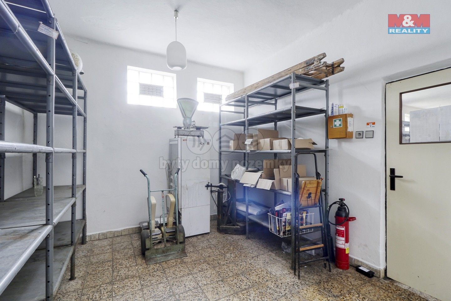 Prodej komerčního prostoru 115 m² - foto 12