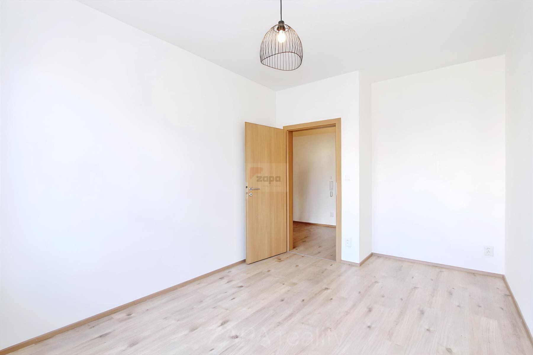 Pronájem bytu 2+kk 48 m² - foto 6