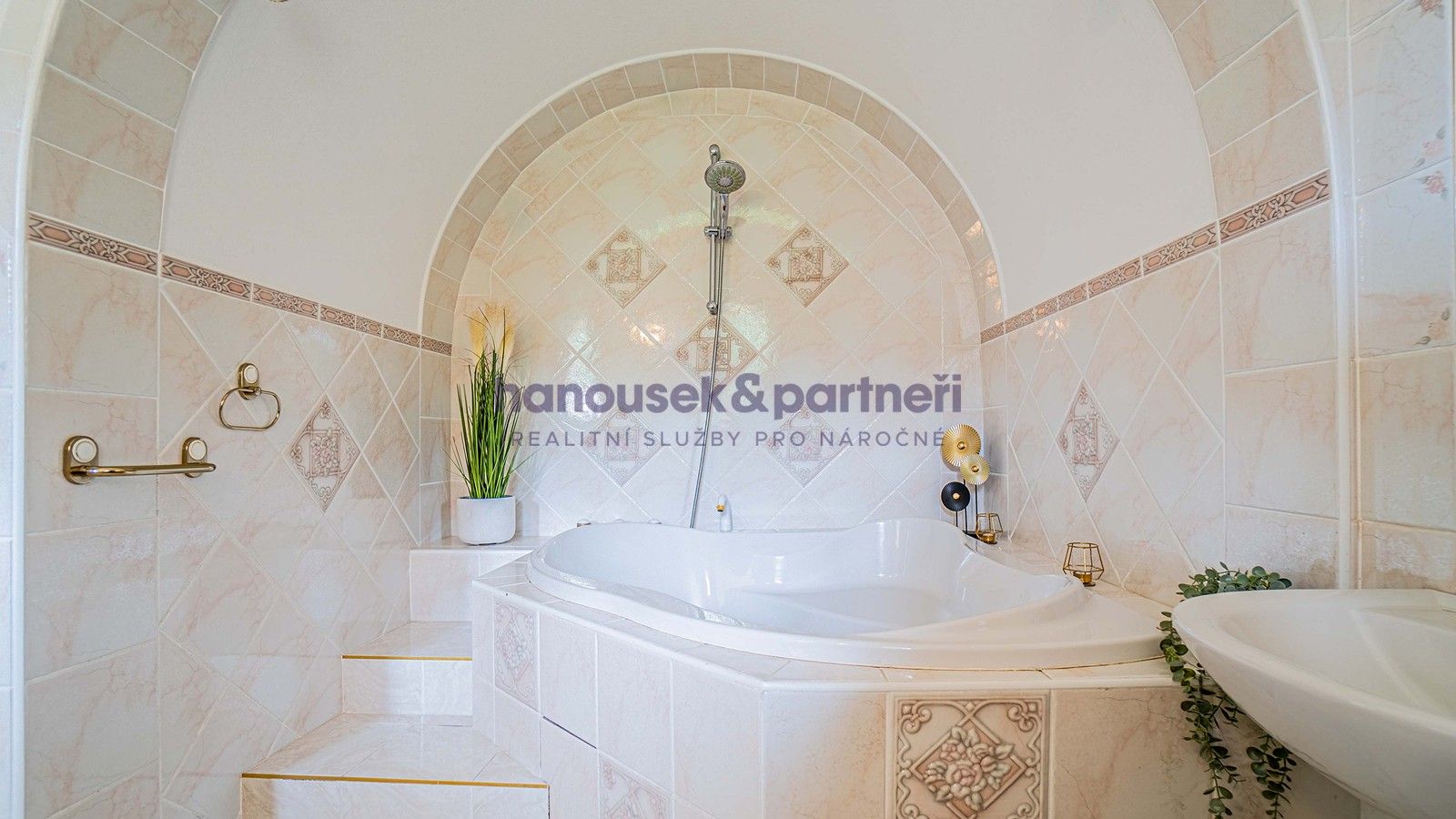 Prodej domu 658 m² - foto 18