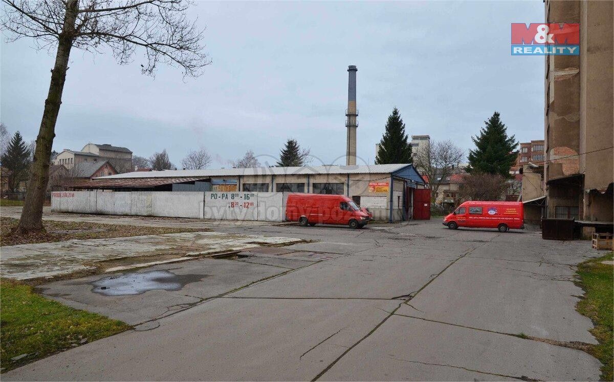Pronájem komerčního prostoru 700 m² - foto 15