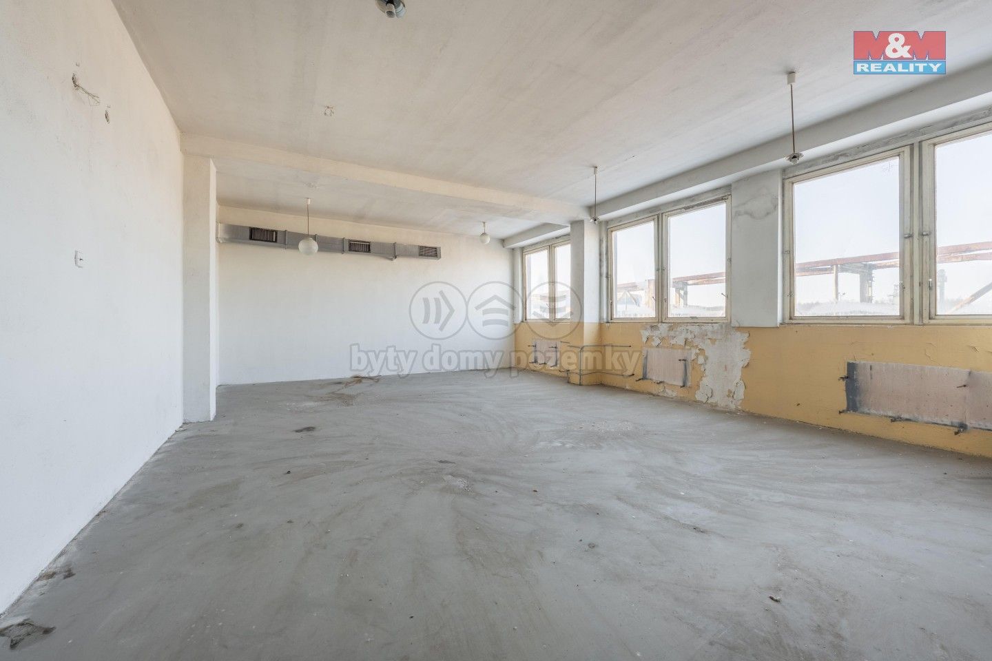 Prodej komerčního prostoru 2602 m² - foto 13