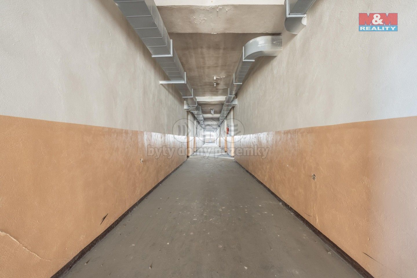 Prodej komerčního prostoru 2602 m² - foto 14