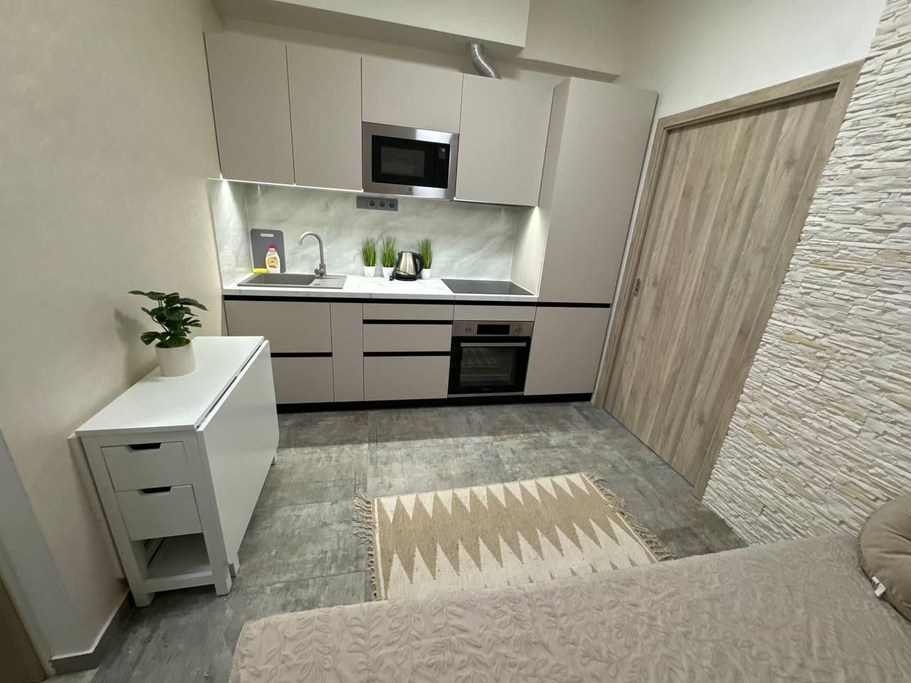 Pronájem bytu 2+kk 33 m² - foto 1
