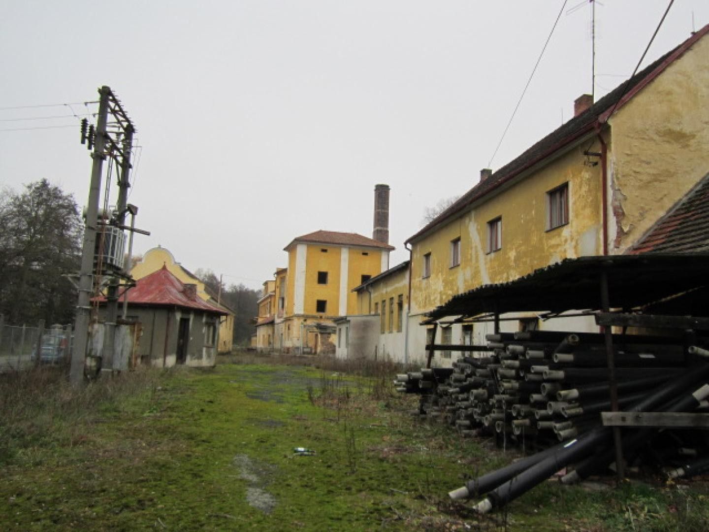 Prodej komerčního prostoru 10000 m² - foto 3