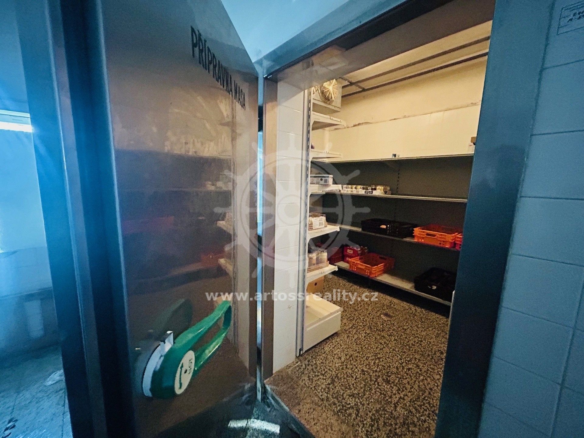 Prodej komerčního prostoru 505 m² - foto 9