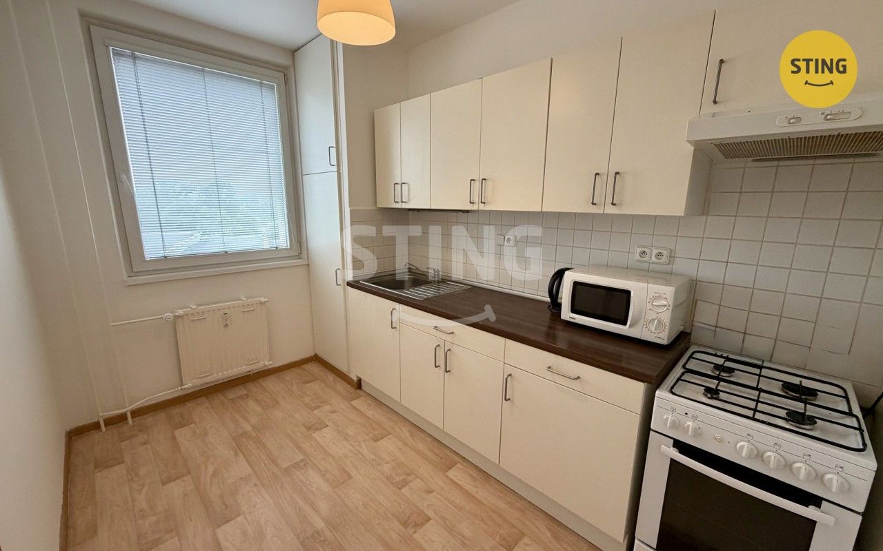 Pronájem bytu 2+1 44 m² - foto 1