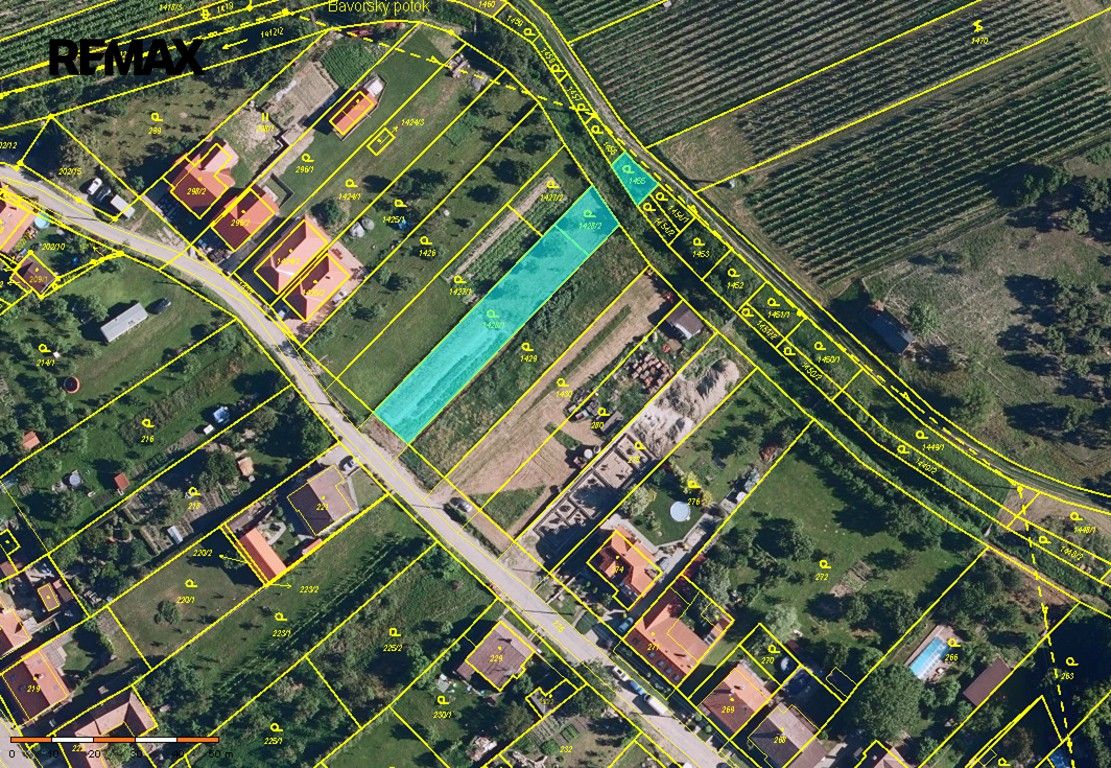 Prodej pozemku 898 m² - foto 2