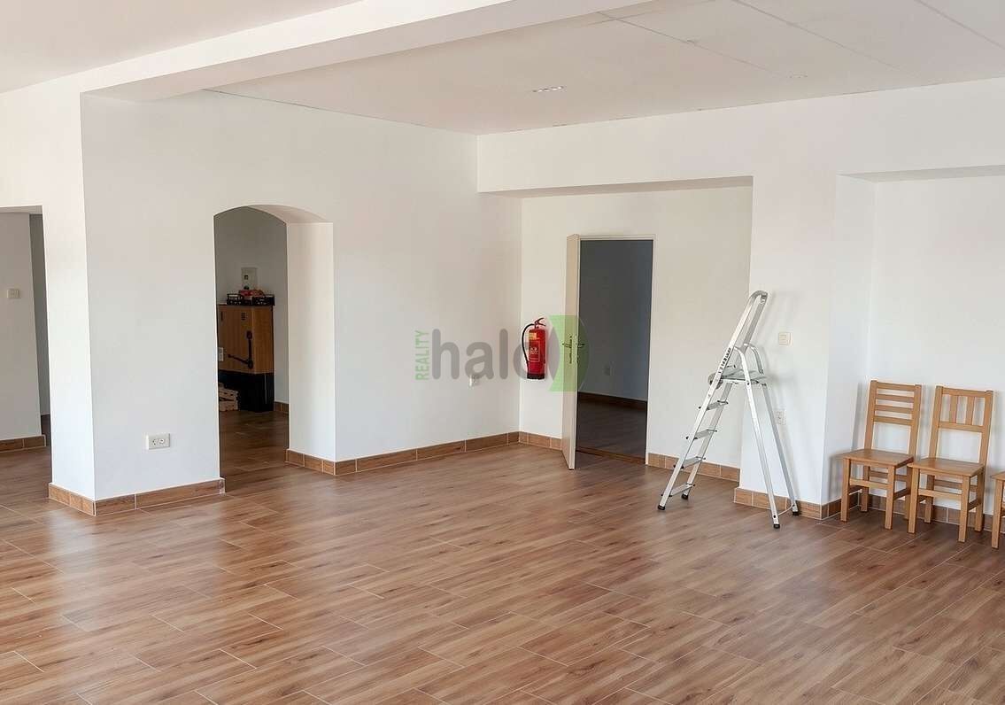 Pronájem komerčního prostoru 90 m² - foto 6