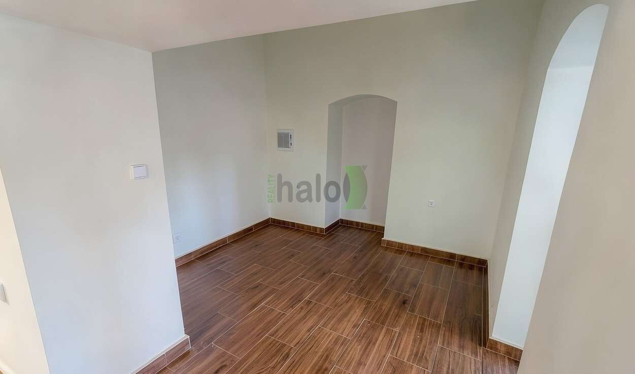 Pronájem komerčního prostoru 90 m² - foto 11