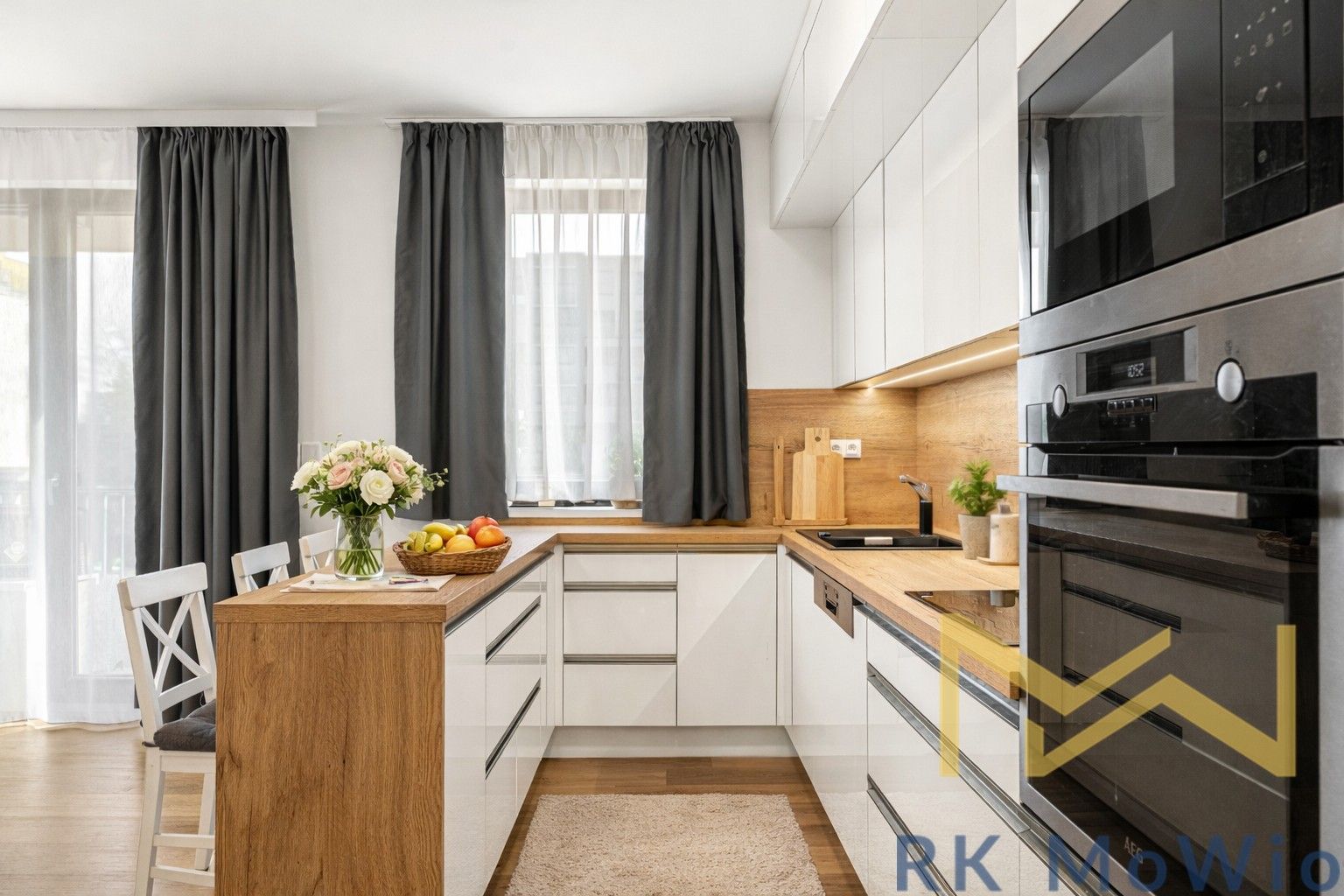 Prodej bytu 2+kk 68 m² - foto 1
