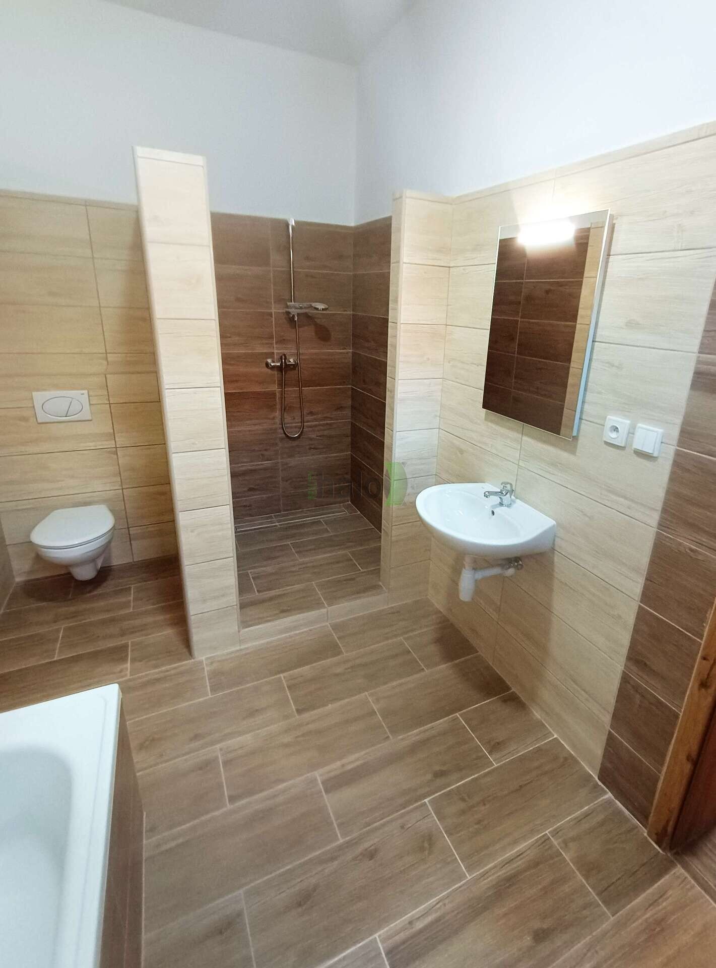 Pronájem bytu 3+kk 65 m² - foto 7