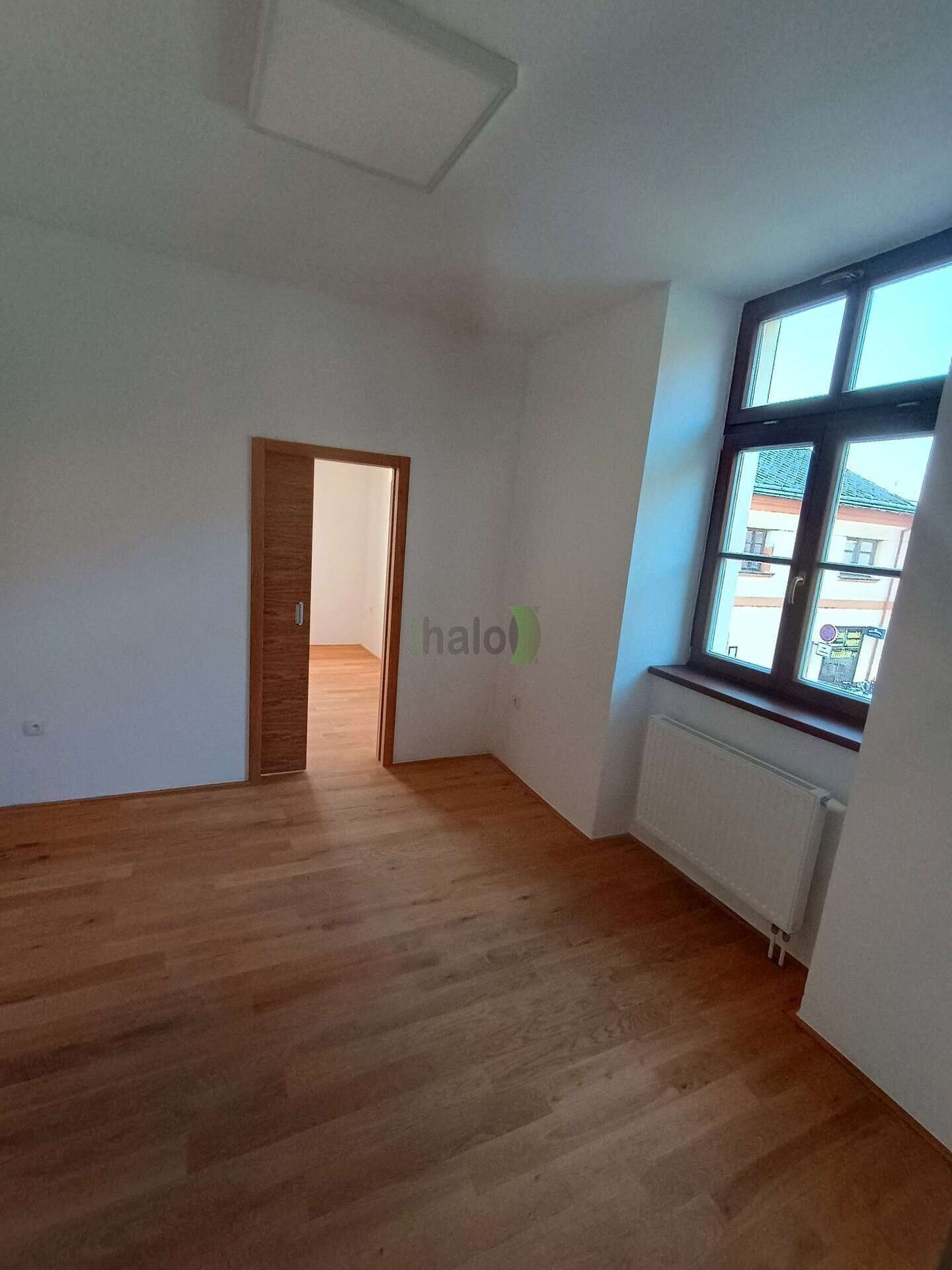 Pronájem bytu 3+kk 65 m² - foto 12