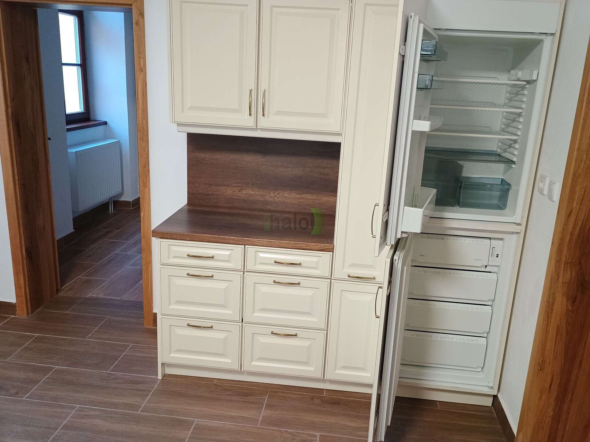 Pronájem bytu 3+kk 72 m² - foto 5