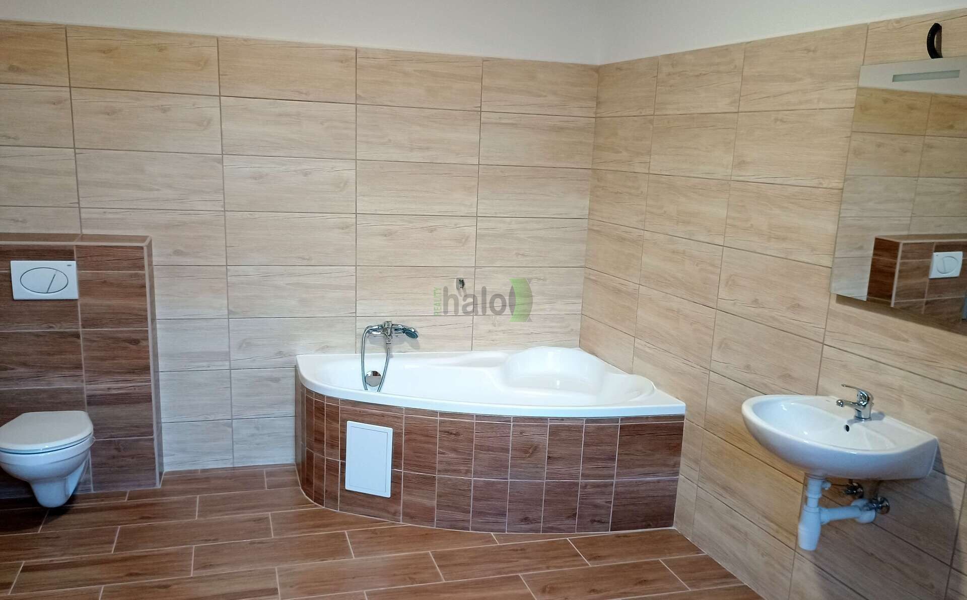 Pronájem bytu 3+kk 72 m² - foto 10