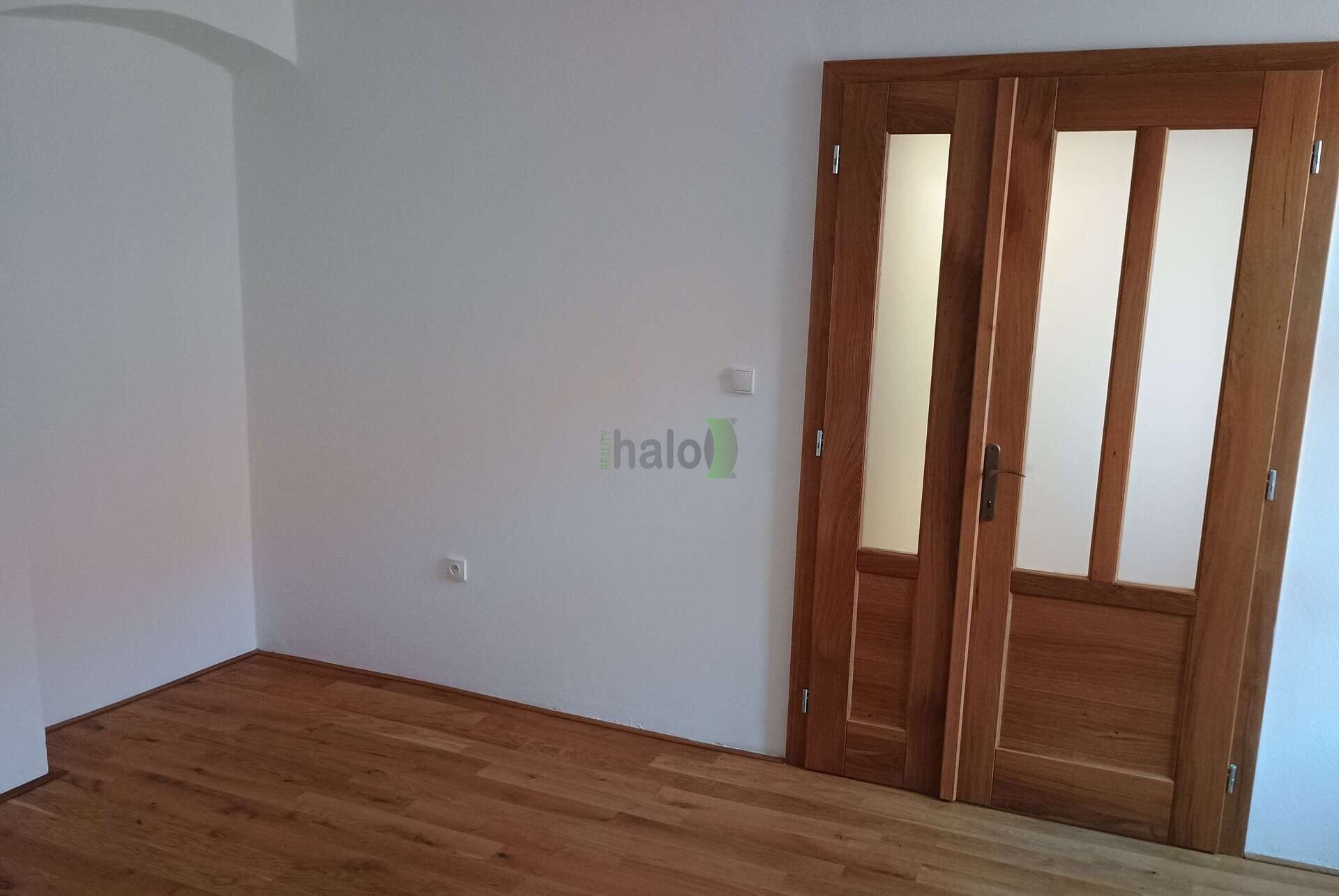 Pronájem bytu 3+kk 72 m² - foto 17