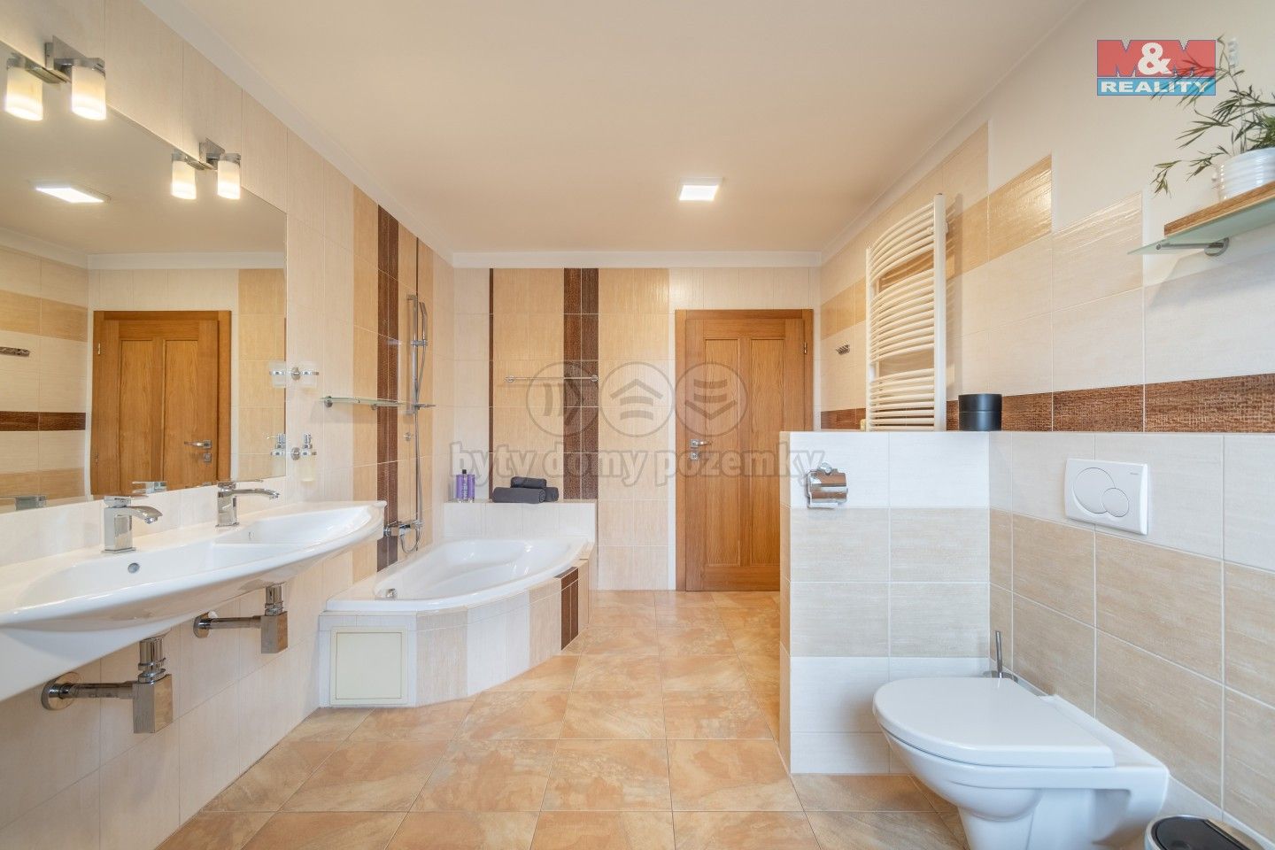 Prodej domu 196 m² - foto 18