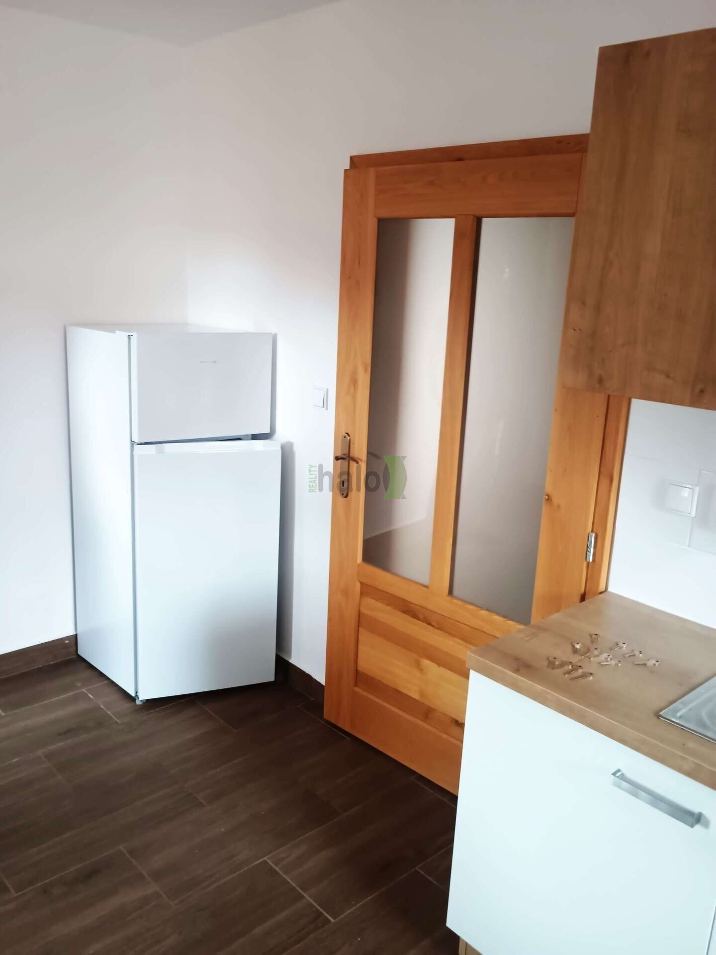 Pronájem bytu 3+kk 76 m² - foto 7