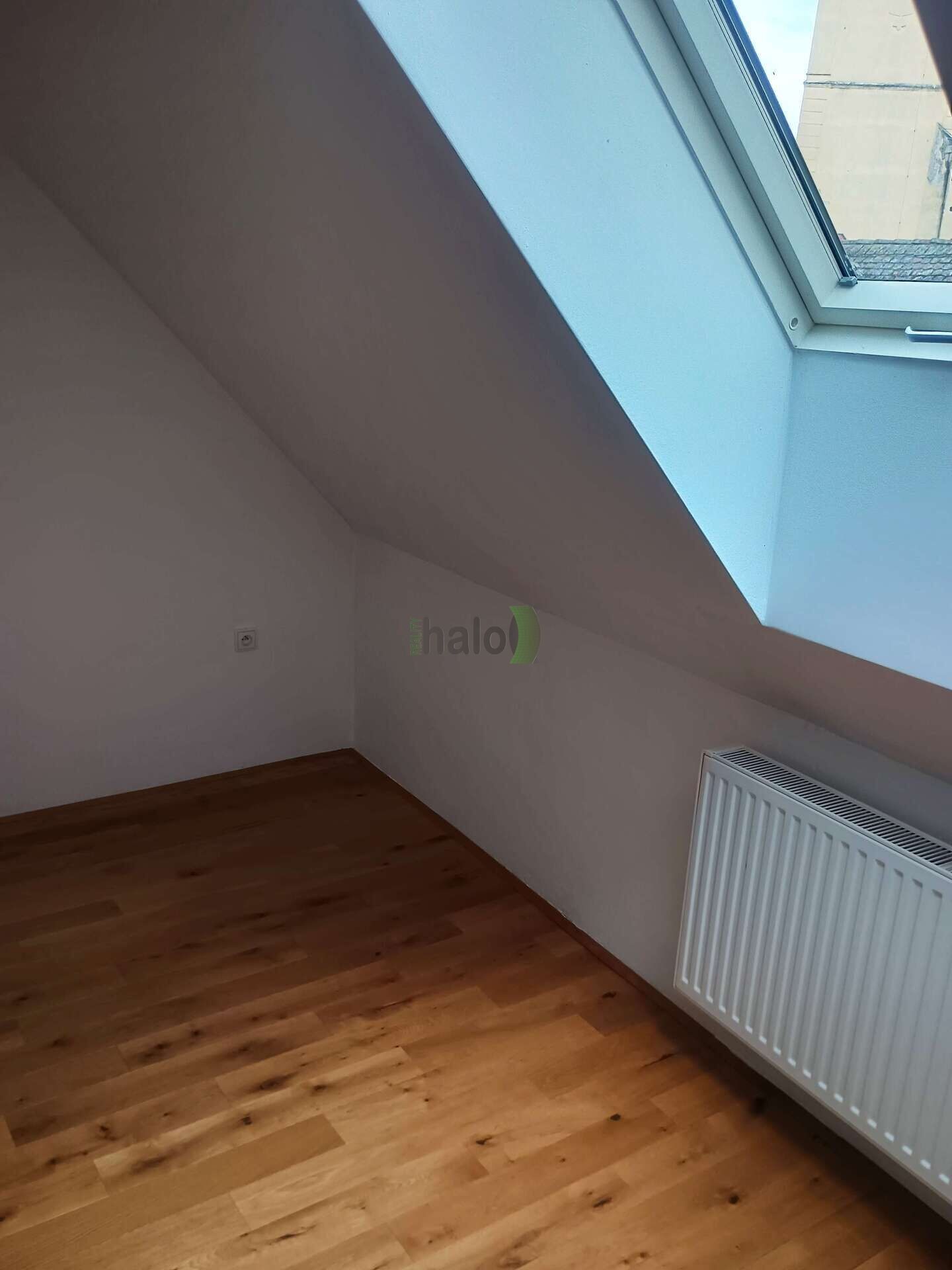 Pronájem bytu 3+kk 76 m² - foto 15