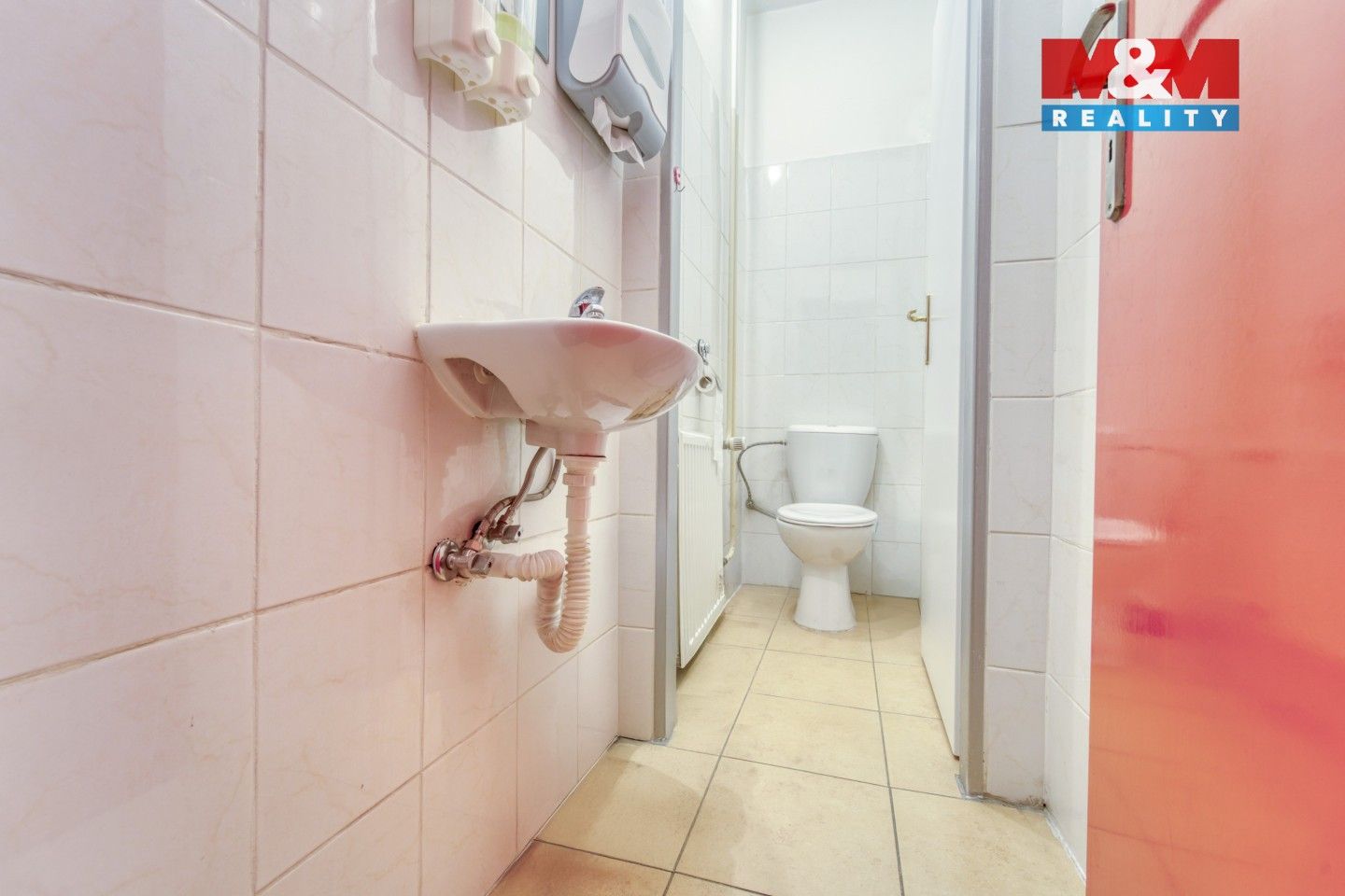 Pronájem komerčního prostoru 208 m² - foto 14