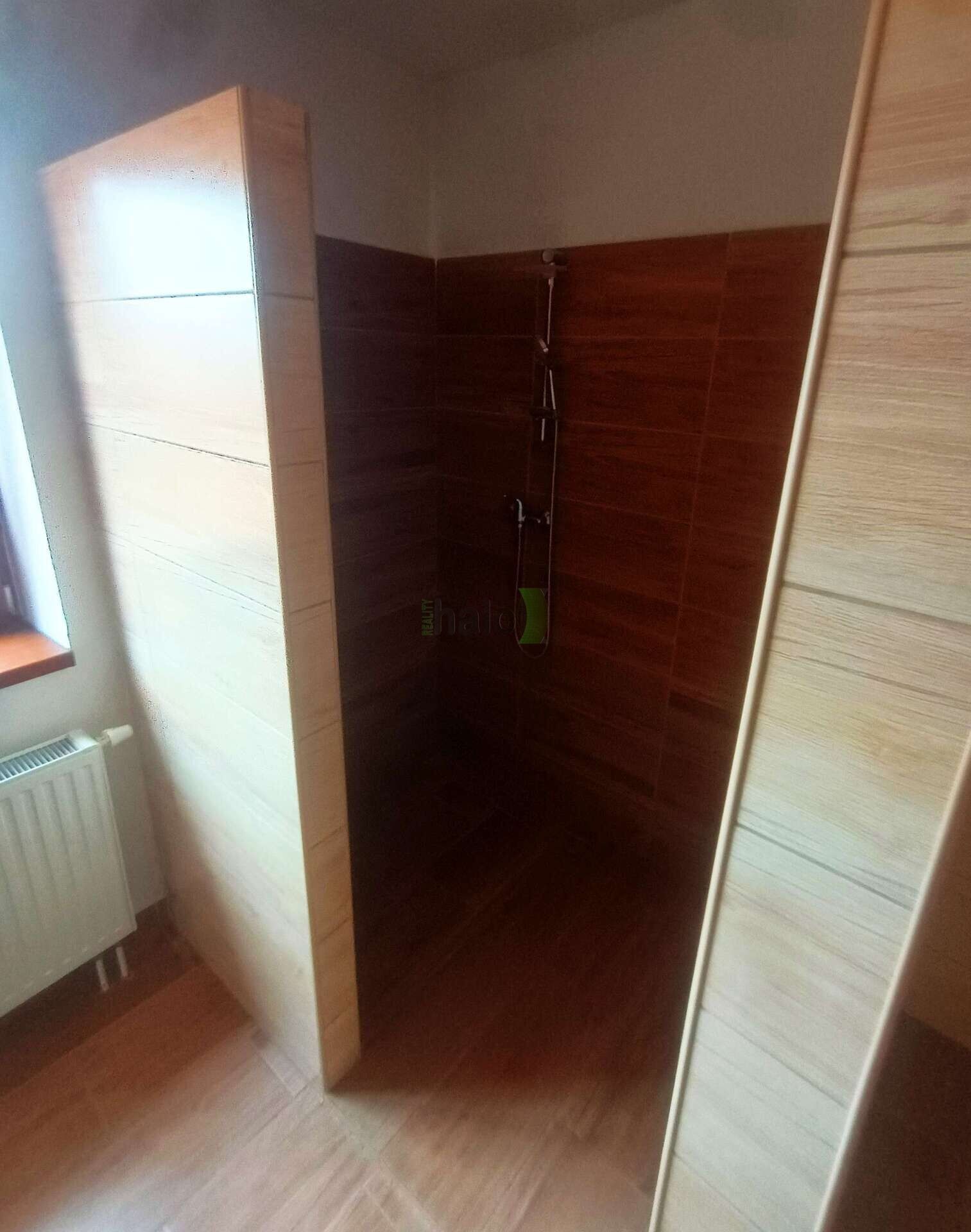 Pronájem bytu 3+kk 76 m² - foto 17