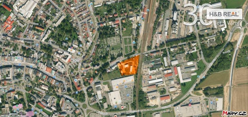 Prodej komerčního prostoru 600 m² - foto 2