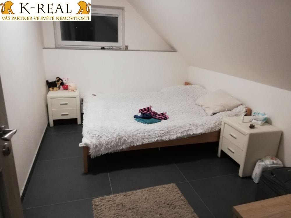 Pronájem bytu 3+kk 65 m² - foto 3