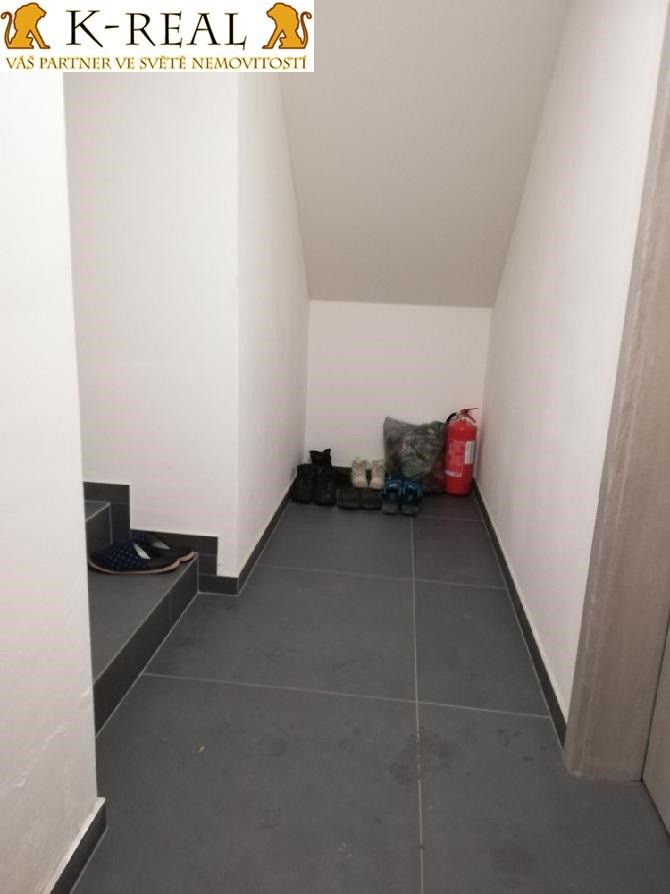 Pronájem bytu 3+kk 65 m² - foto 9