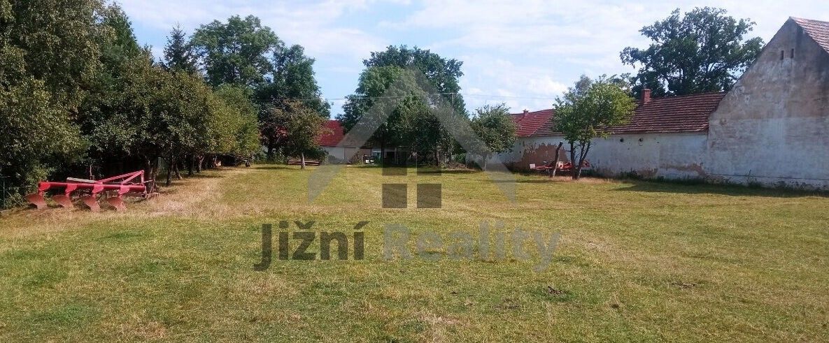 Prodej pozemku 9217 m² - foto 2