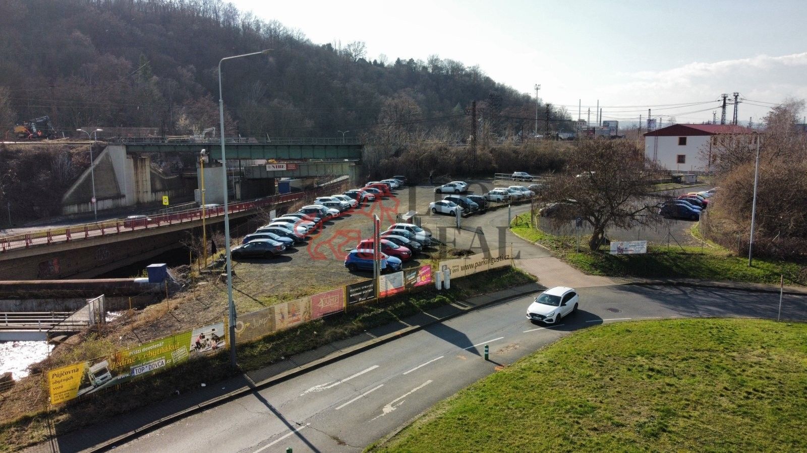 Prodej pozemku 3150 m² - foto 1