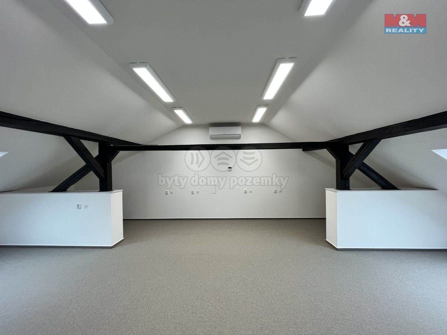 Pronájem komerčního prostoru 150 m² - foto 3