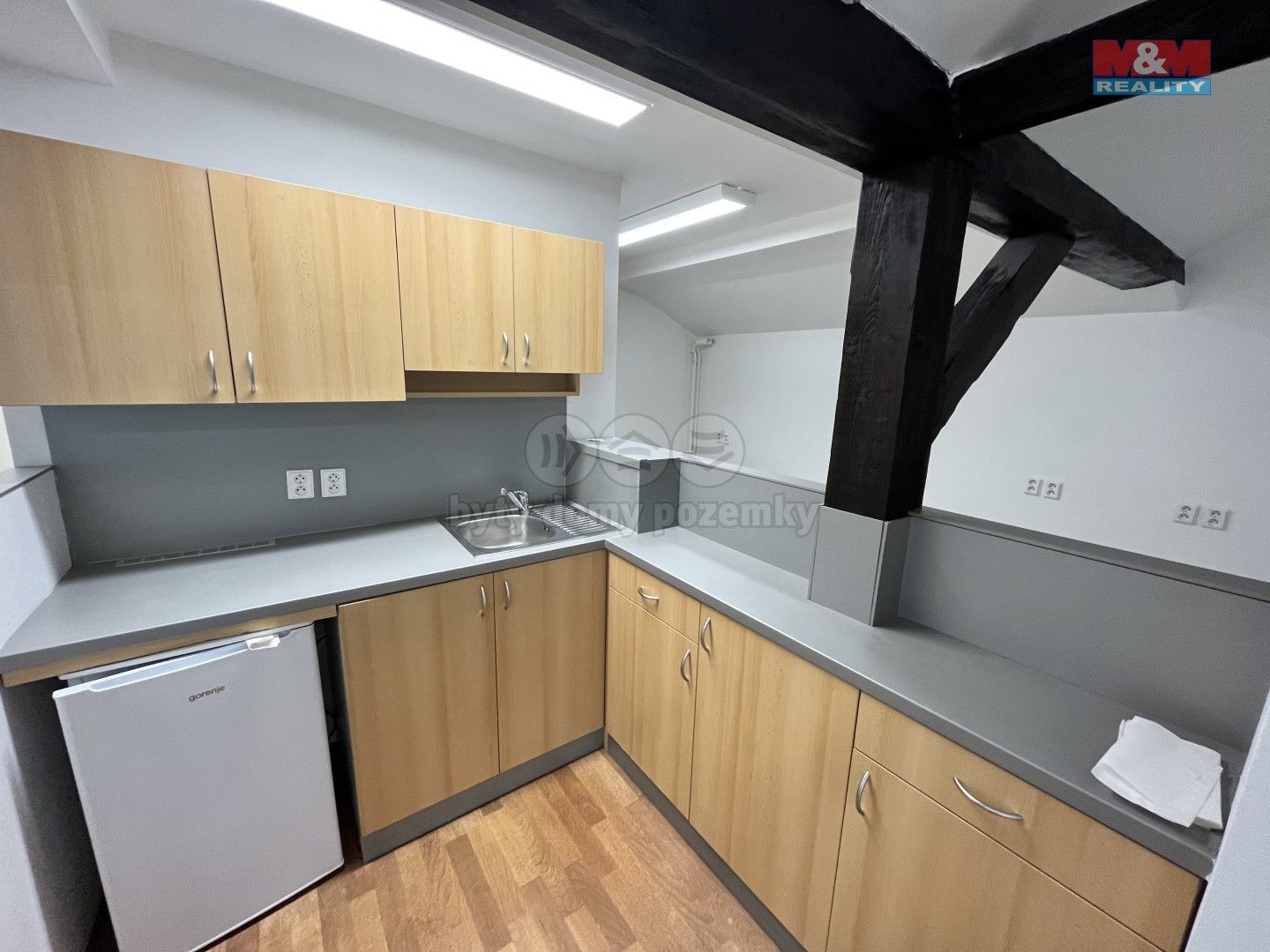 Pronájem komerčního prostoru 150 m² - foto 4