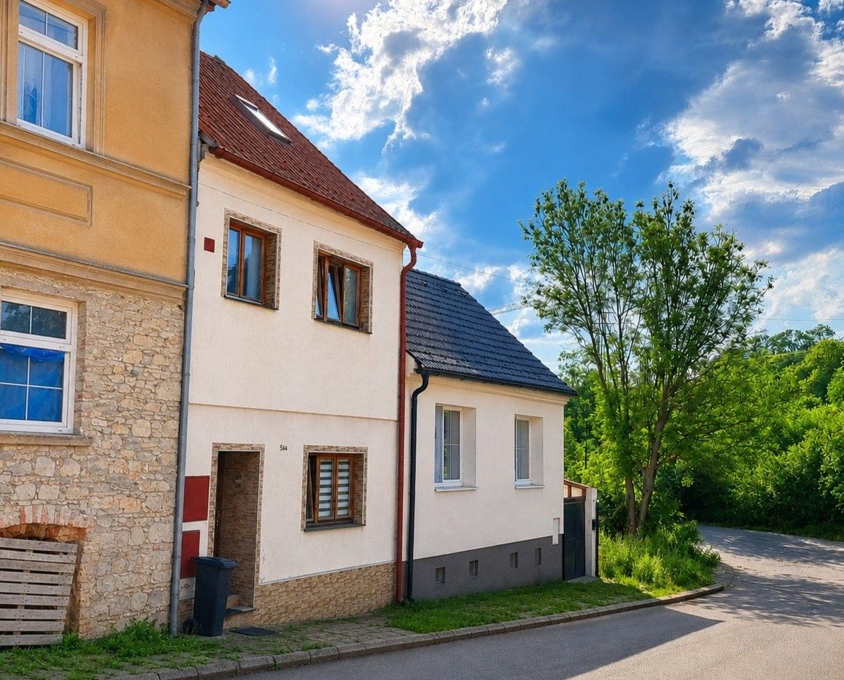 Prodej domu 150 m² - foto 1