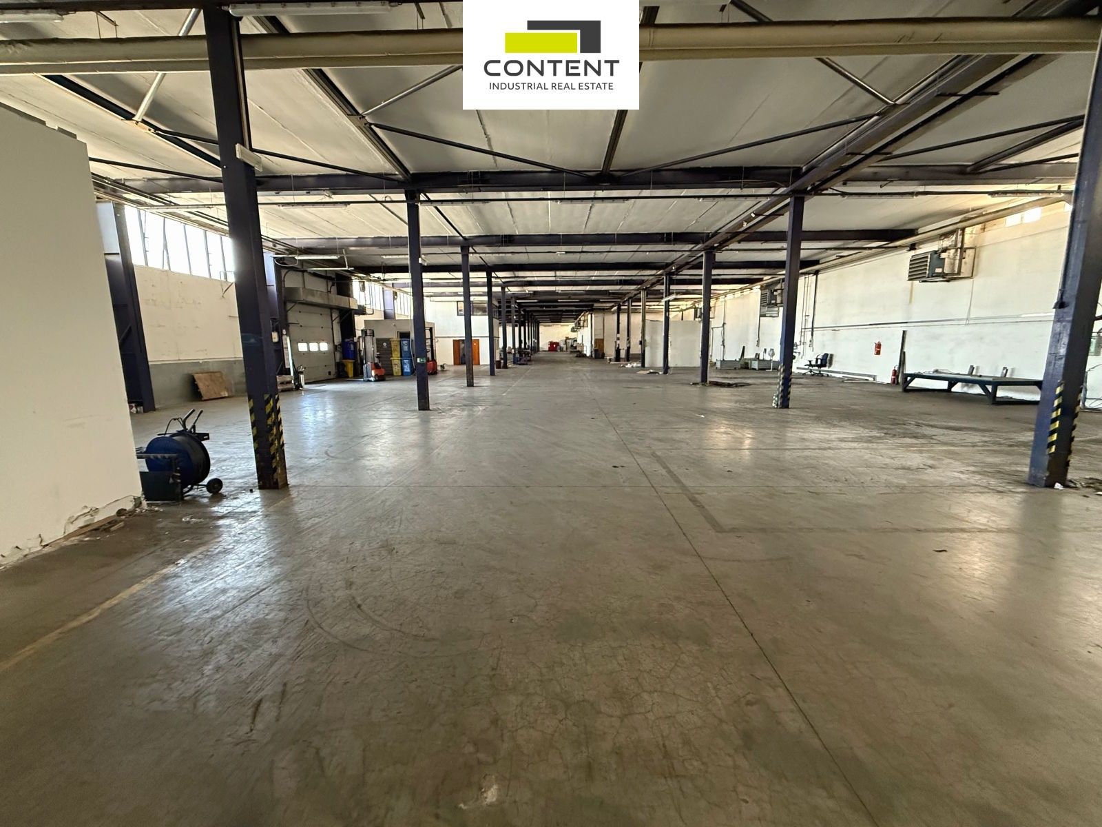 Pronájem komerčního prostoru 4770 m² - foto 14