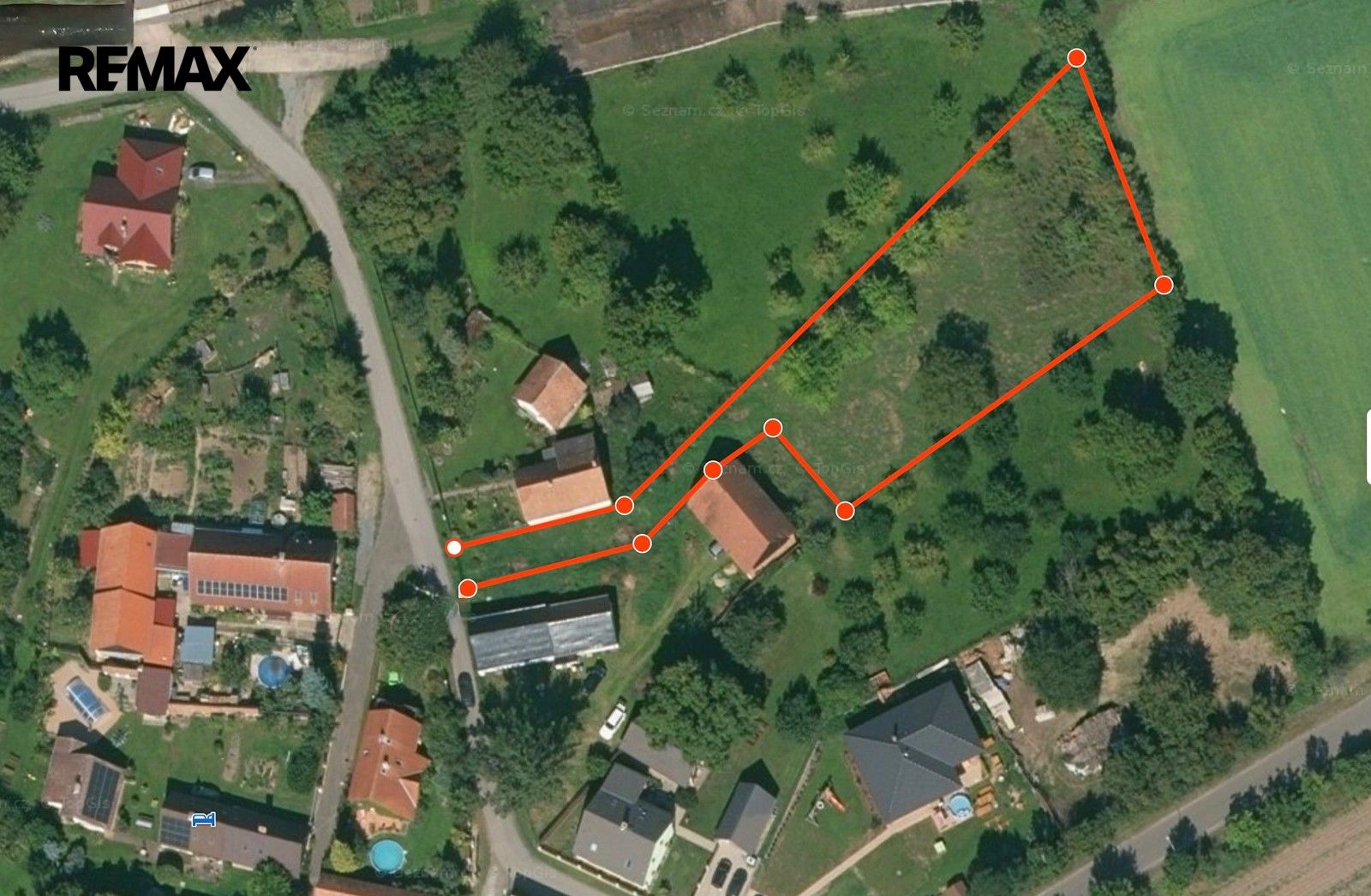 Prodej pozemku 1911 m² - foto 2