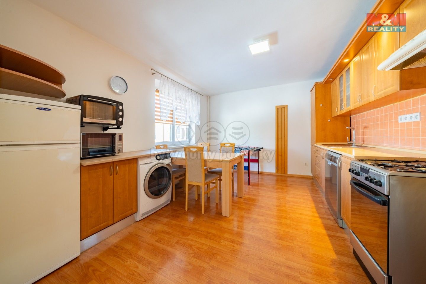 Pronájem bytu 1+1 49 m² - foto 1