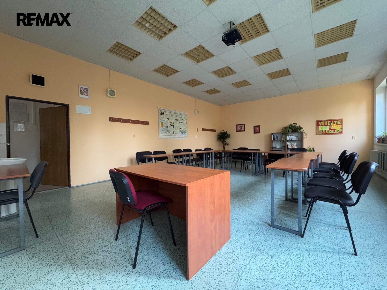 Prodej nemovitosti 1573 m² - foto 11