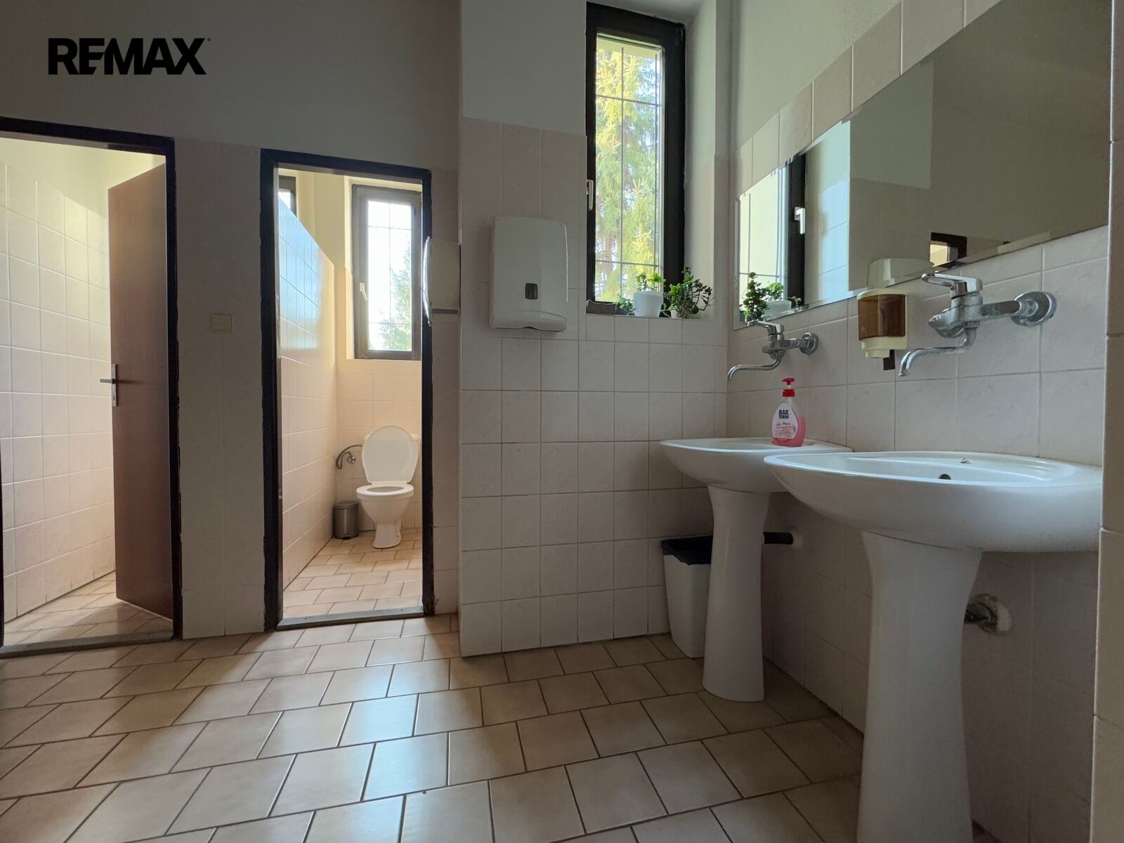 Prodej nemovitosti 1573 m² - foto 14