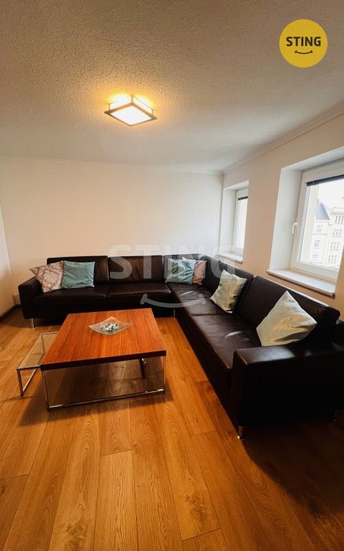 Pronájem bytu 2+1 50 m² - foto 13