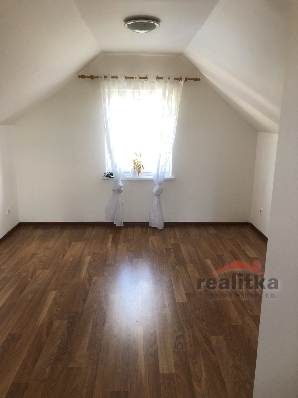 Pronájem bytu 2+kk 48 m² - foto 6