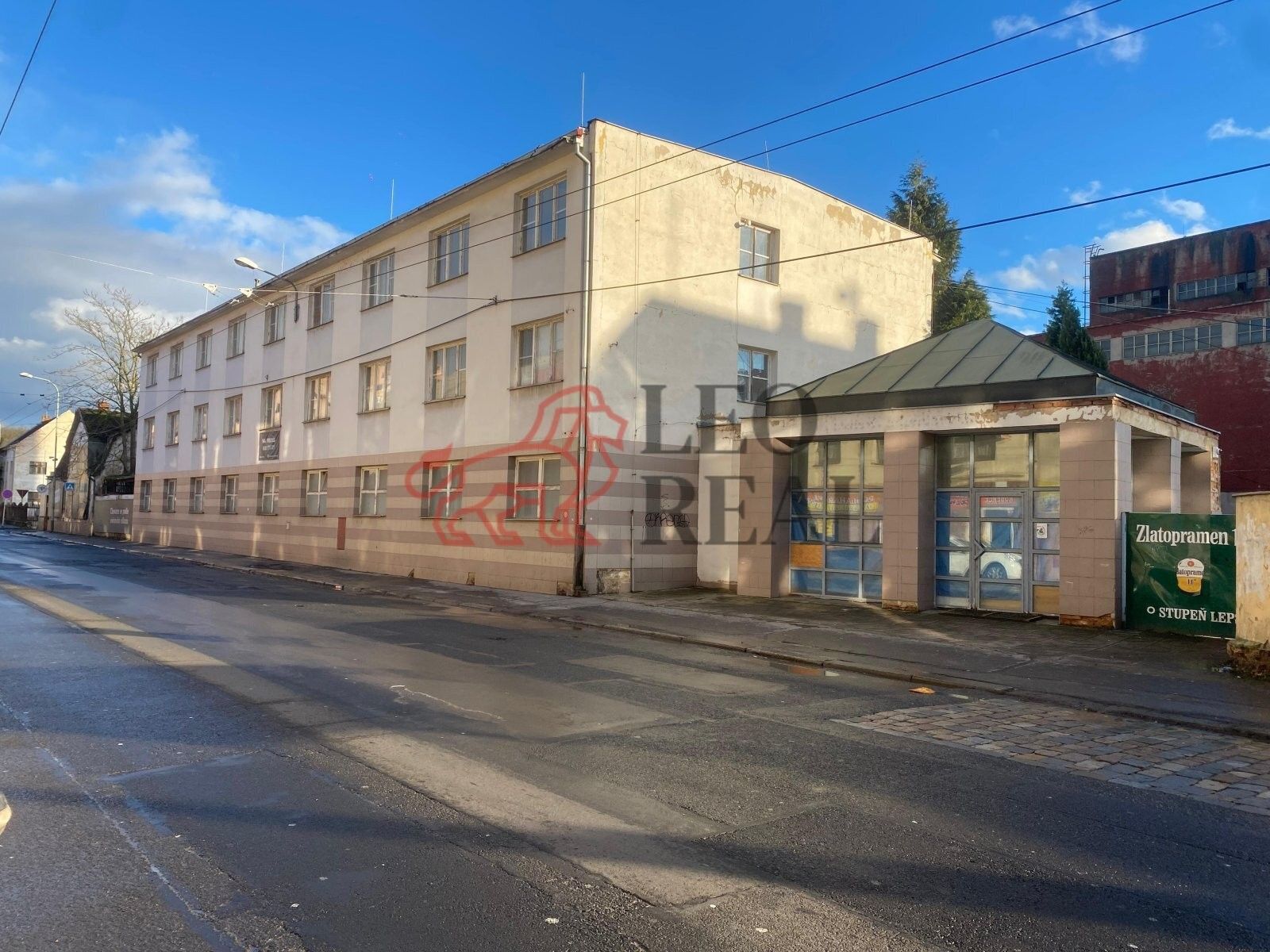Prodej komerčního prostoru 1250 m² - foto 2