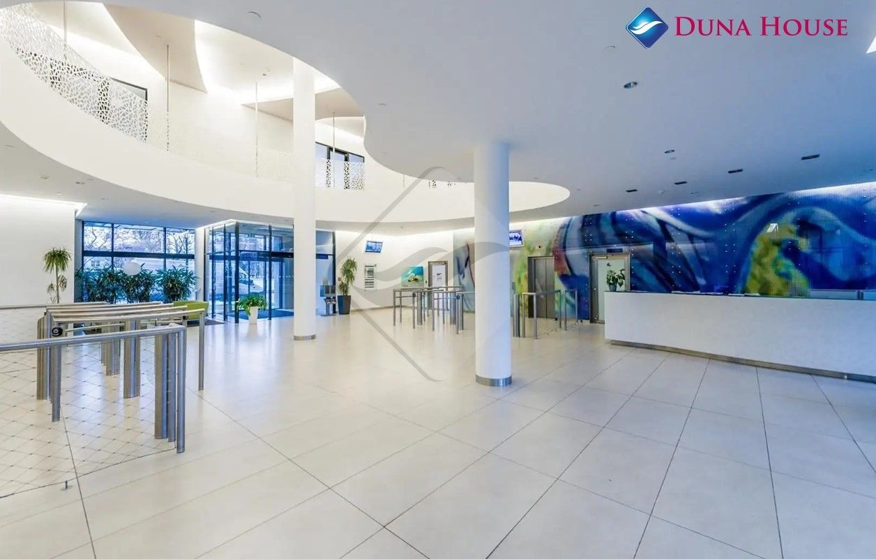 Pronájem komerčního prostoru 305 m² - foto 6